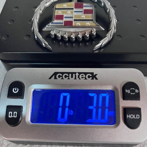 Vintage 80s Cadillac Hood Ornament Emblem Wreath & Crest Design Spring Mount - Picture 9 of 9